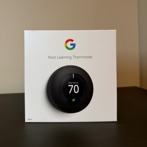 Google Nest 3rd Generation Learning Thermostat T3016US Black + Wall Plate Cover - Picture 1 of 5